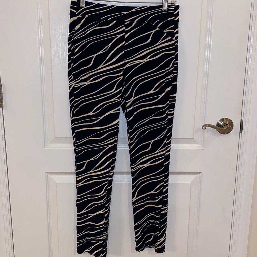 Chico’s Travelers Zebra Print Pants Size 0